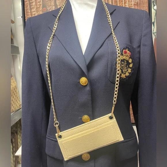 Bag insert with a gold chain - Picture 3 of 7